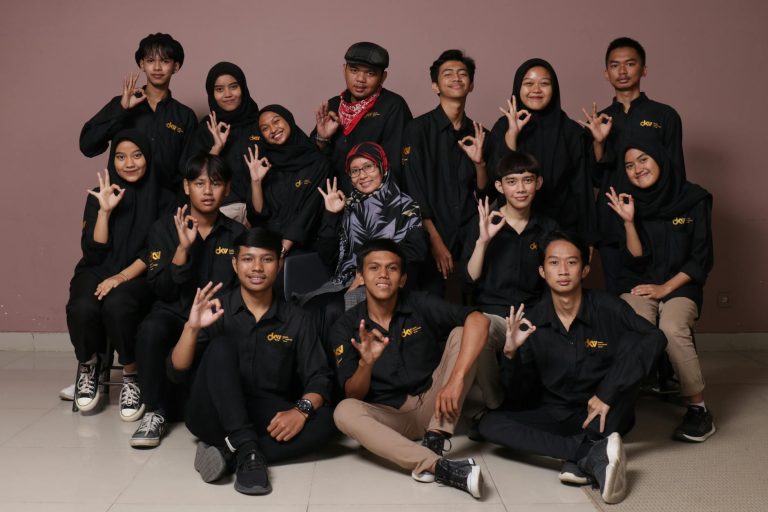 Gambar logo Koperasi Mahasiswa Perguruan Tinggi Jatim sebagai simbol kegiatan kemahasiswaan dan pelayanan untuk mahasiswa di Jawa Timur