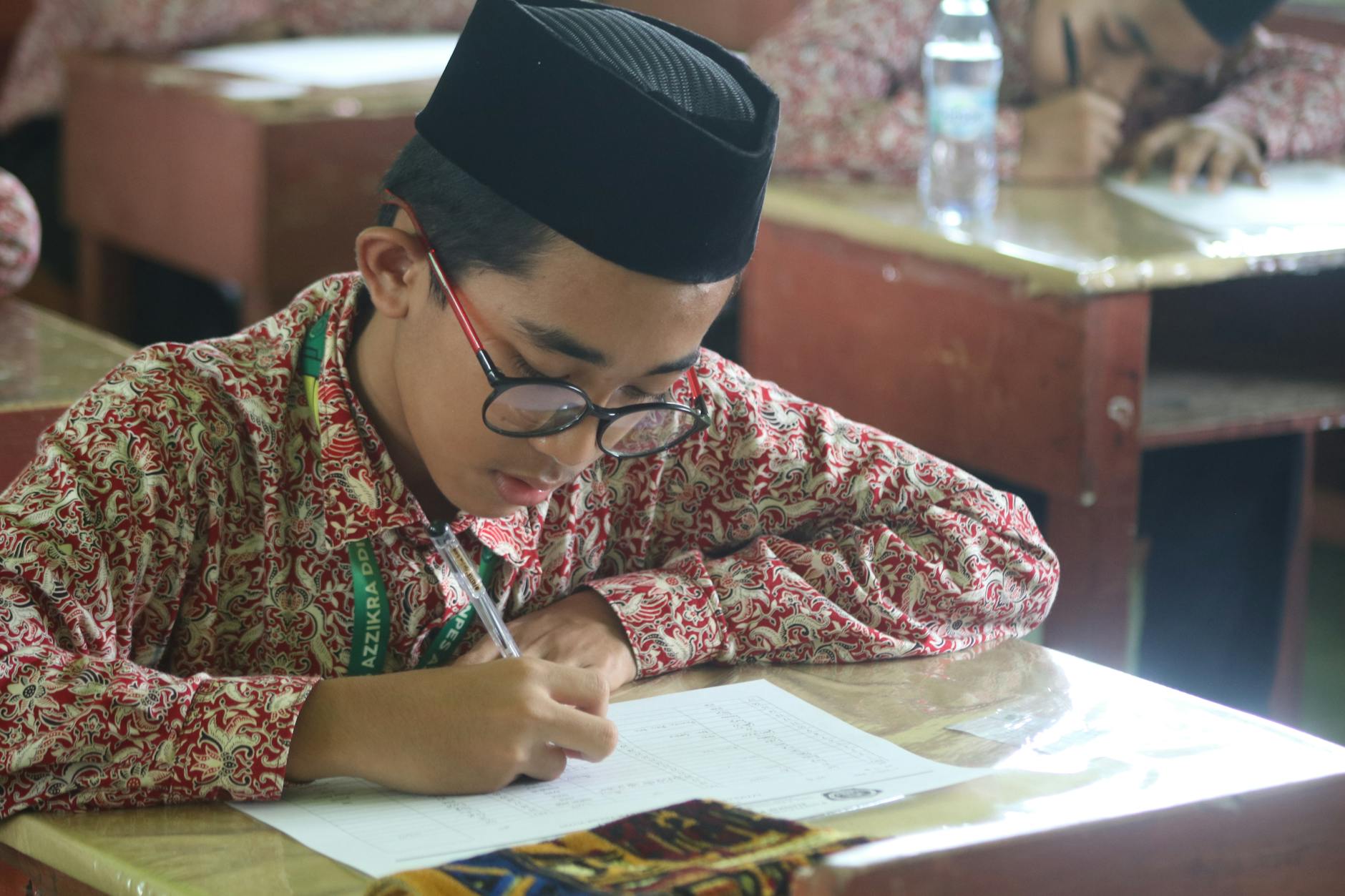 Uji kompetensi manajer koperasi adalah proses evaluasi kemampuan dan pengetahuan manajer koperasi dalam mengelola dan mengembangkan koperasi secara efektif dan efisien